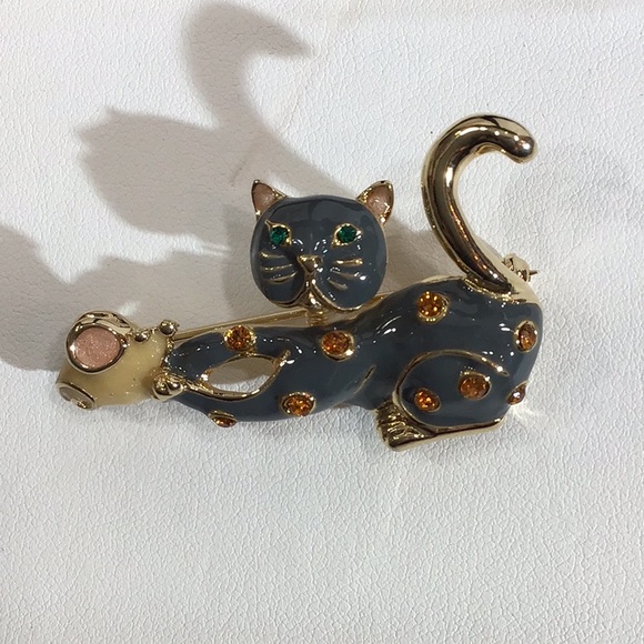 Vintage Trembler enamel cat and mouse brooch/pin - Picture 7 of 9